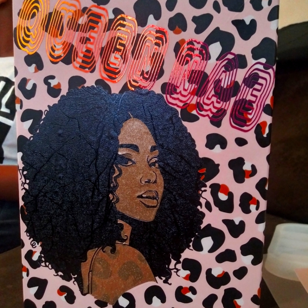 Custom gift boxes